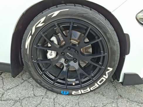 Used 2019 Dodge Charger Scat Pack w/ Daytona Edition Group image 8