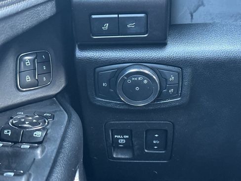 Used 2019 Ford Expedition Limited w/ Equipment Group 301A image 33