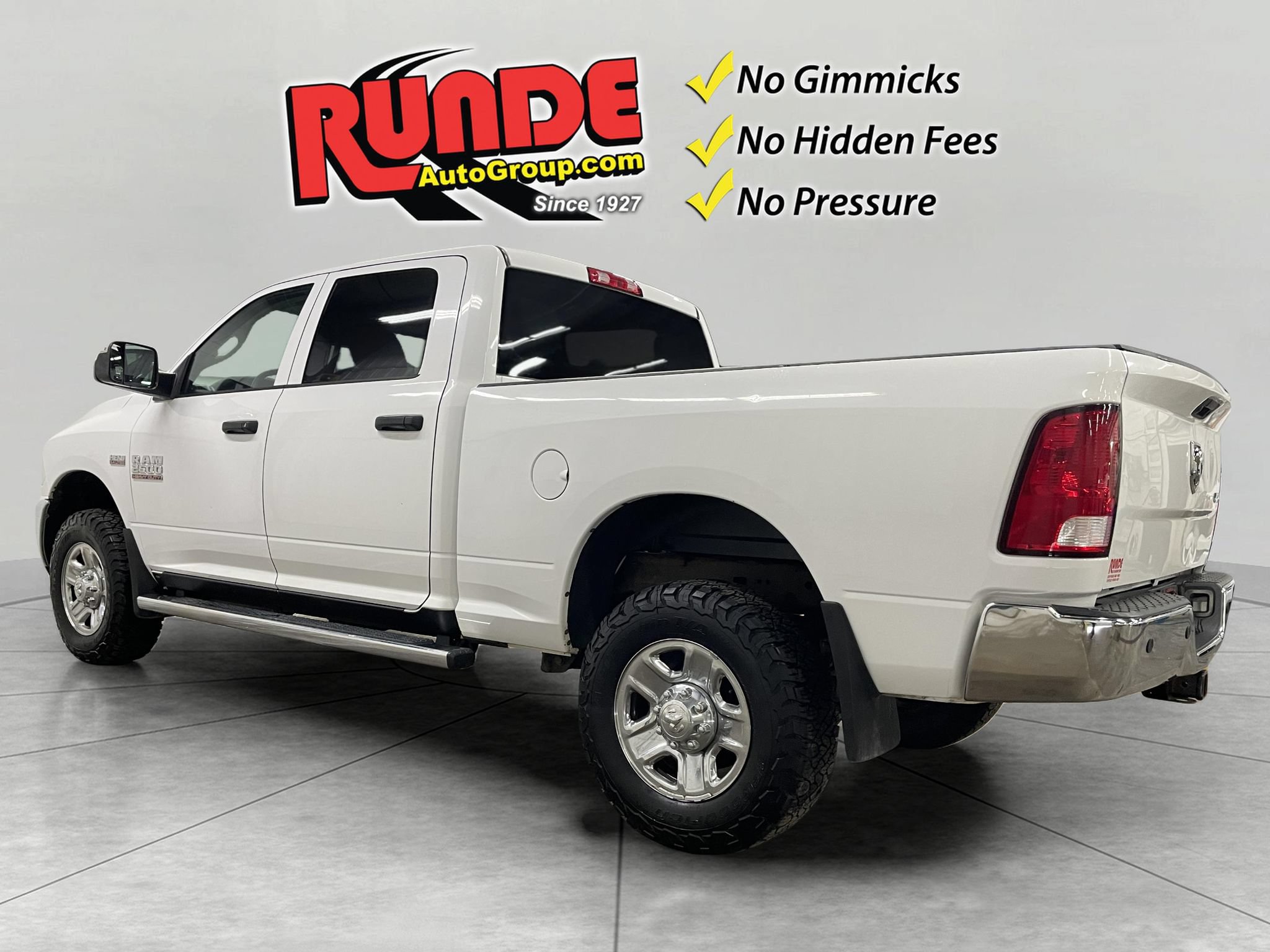 Used 2017 RAM 2500 Tradesman w/ Chrome Appearance Group AWD/4WD image 3