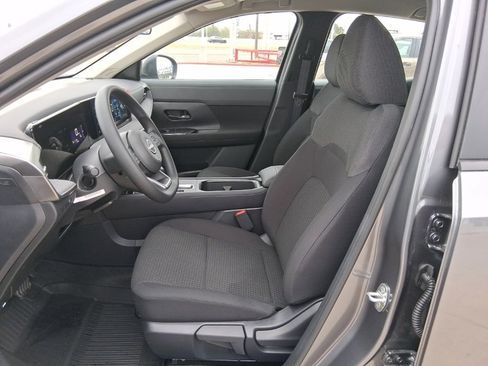 New 2026 Nissan Kicks S image 17