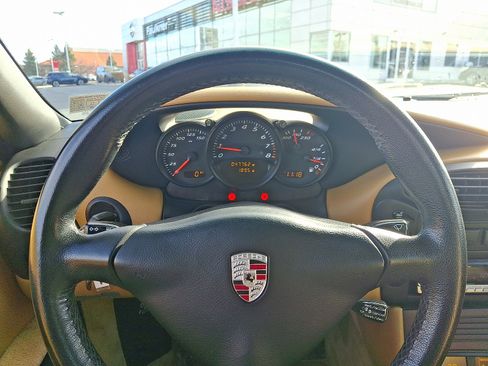 Used 2001 Porsche Boxster image 15