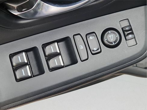 Used 2023 Honda Pilot Touring image 24