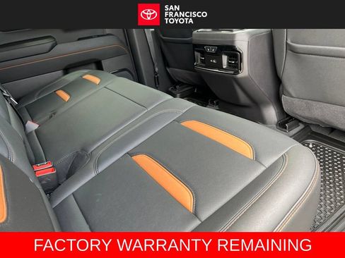 Used 2024 GMC Sierra 1500 AT4 w/ Technology Package AWD/4WD image 20