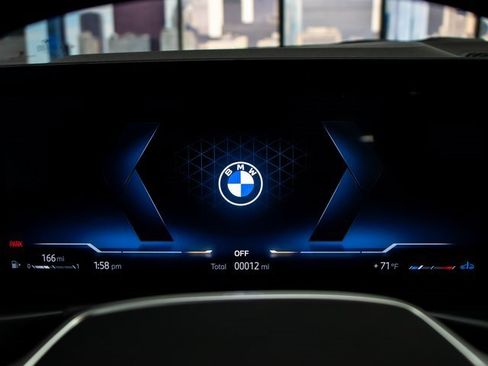 Used 2025 BMW 230i xDrive Coupe w/ M Sport Package image 17