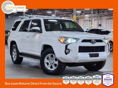 Used 2017 Toyota 4Runner SR5 Premium image 1