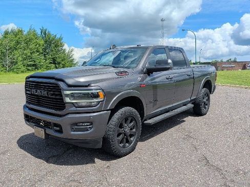 Used 2019 RAM 2500 Laramie w/ Night Edition AWD/4WD image 1