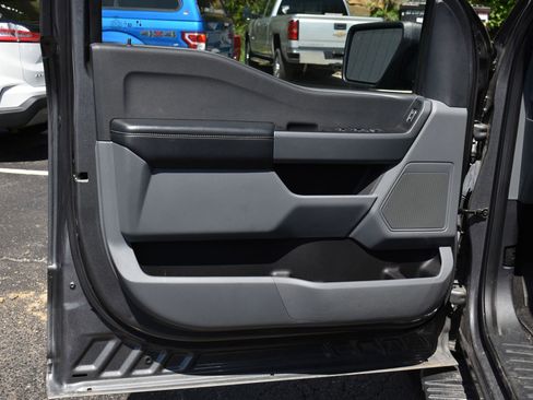 Used 2022 Ford F150 XLT image 12