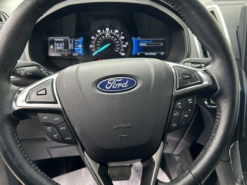 Used 2024 Ford Edge Titanium AWD/4WD image 21