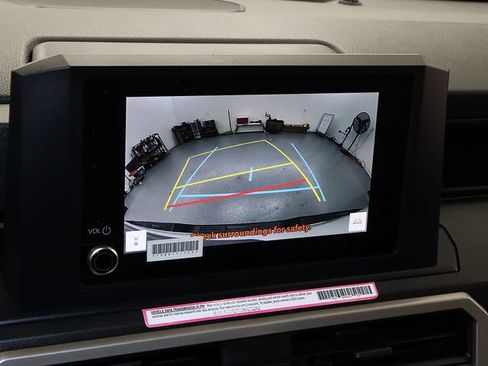 Used 2024 Toyota Tacoma SR RWD image 17