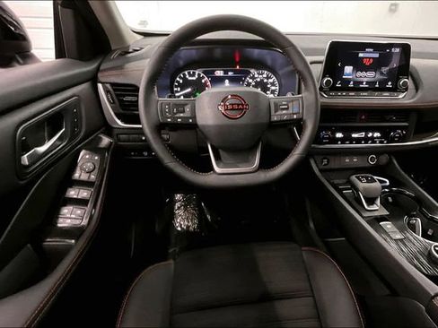 New 2026 Nissan Rogue SV AWD/4WD image 20