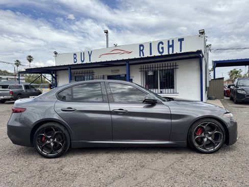 Used 2019 Alfa Romeo Giulia Ti Sport w/ Quick Order Package 22U Sport image 4