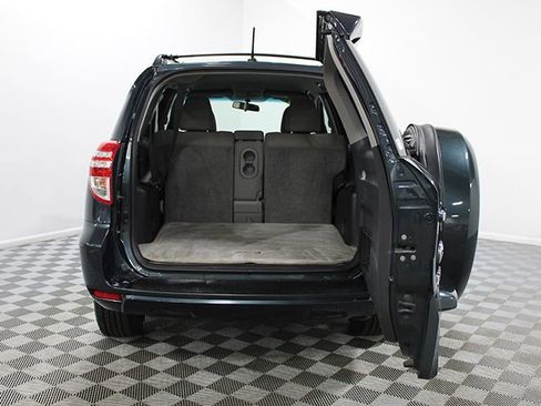 Used 2011 Toyota RAV4 4WD w/ Base L4 Extra Value Pkg image 14
