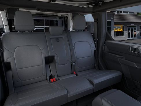 New 2025 Ford Bronco Badlands w/ Sasquatch Package AWD/4WD image 11