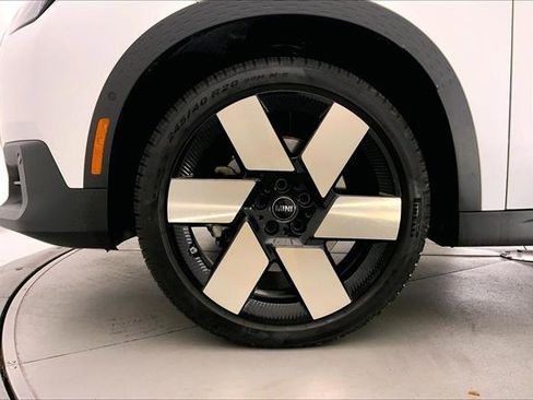 Certified 2025 MINI Cooper Countryman S w/ Comfort Package Max image 8