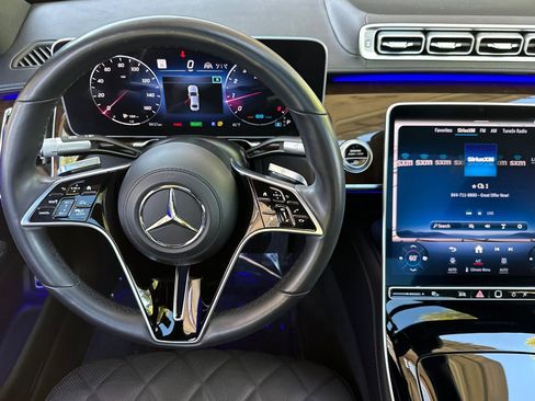 Used 2021 Mercedes-Benz S 580 4MATIC Sedan image 31