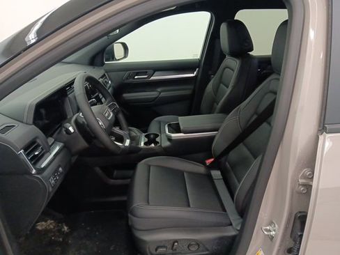 New 2026 GMC Terrain Elevation w/ Elevation Premium Package image 6