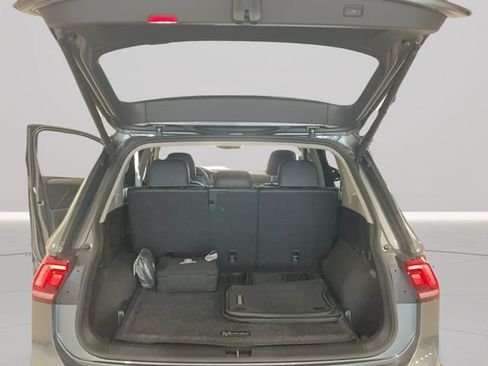 Certified 2024 Volkswagen Tiguan SE AWD/4WD image 22