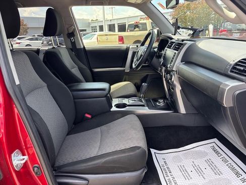 Used 2021 Toyota 4Runner SR5 AWD/4WD image 14