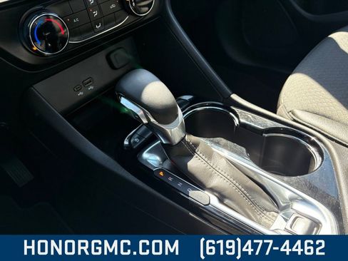 Used 2025 Buick Encore GX Preferred image 28