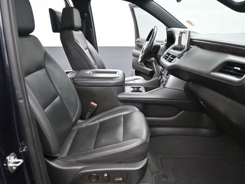 Used 2021 Chevrolet Suburban LT w/ Rear Media and Nav Package image 27