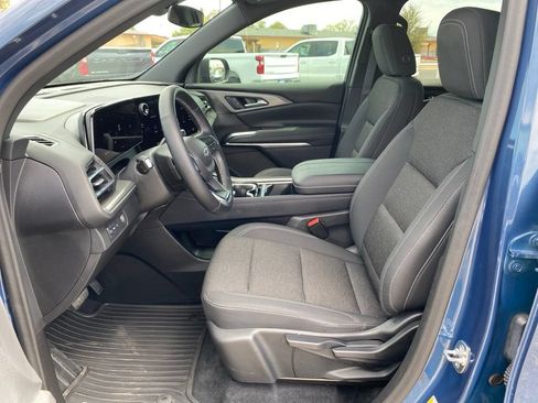 Used 2024 Chevrolet Traverse LS w/ Midnight/Sport Edition FWD image 26