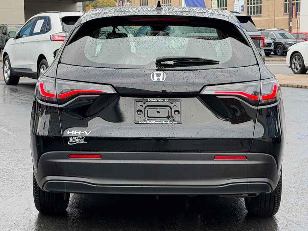 Certified 2023 Honda HR-V LX image 27