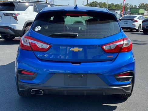 Used 2017 Chevrolet Cruze LT image 4