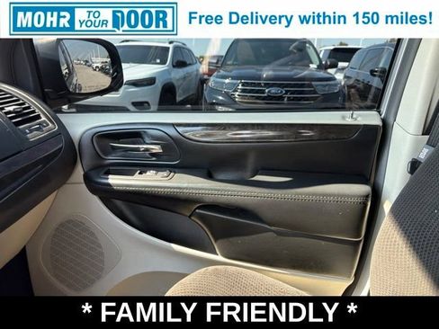 Used 2018 Dodge Grand Caravan SE w/ UConnect Hands-Free Group FWD image 27