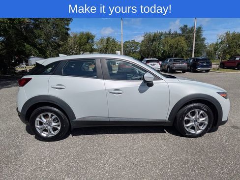Used 2017 MAZDA CX-3 Sport FWD image 2