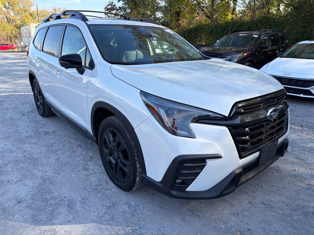 Used 2023 Subaru Ascent Onyx Edition Limited AWD/4WD image 13