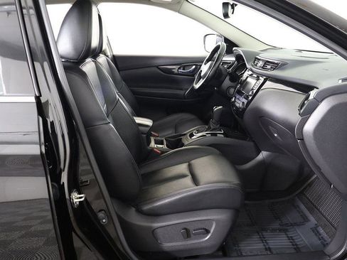 Used 2022 Nissan Rogue Sport SL w/ Premium Package image 33