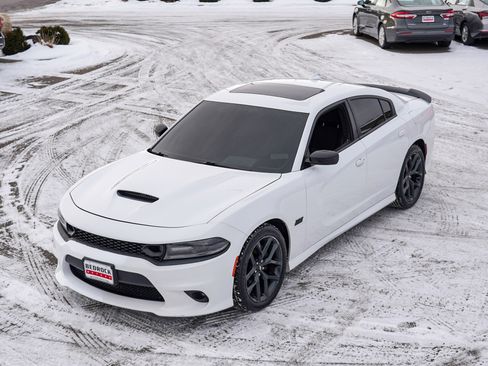 Used 2019 Dodge Charger R/T w/ Driver Confidence Group image 7