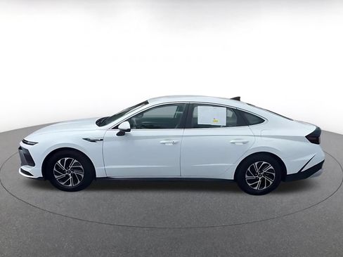 Used 2026 Hyundai Sonata Blue FWD image 10