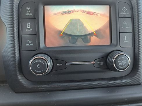 Used 2020 Jeep Wrangler Unlimited Sport S image 10