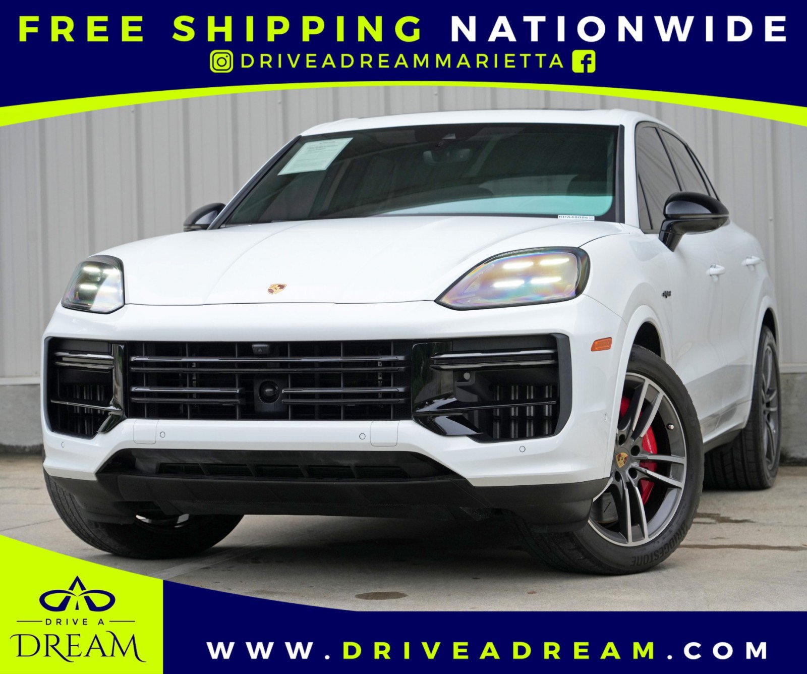 Used 2024 Porsche Cayenne Turbo AWD/4WD image 1