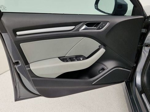 Used 2018 Audi A3 e-tron Prestige w/ Prestige Package image 11