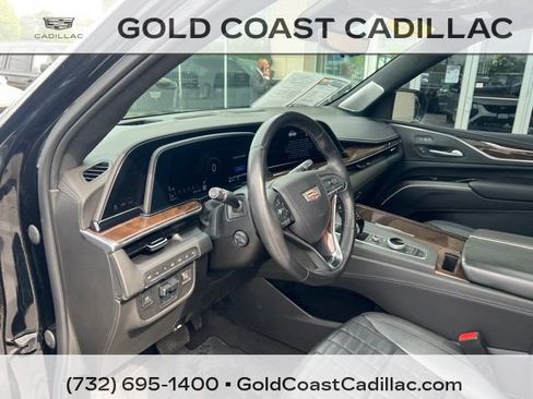 Used 2022 Cadillac Escalade Sport Platinum AWD/4WD image 20