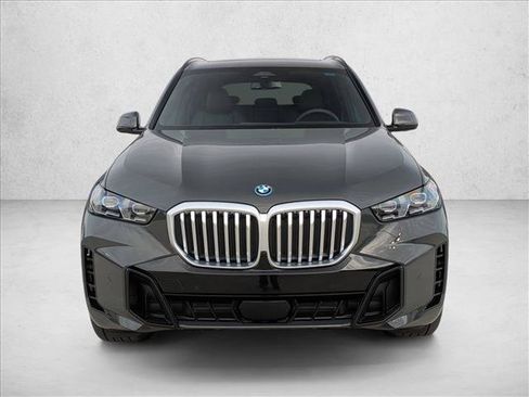 Used 2026 BMW X5 xDrive50e w/ M Sport Package AWD/4WD image 6