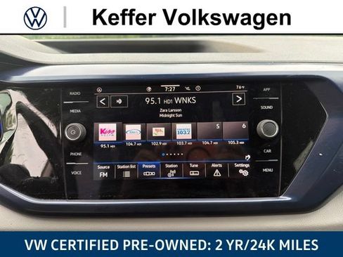 Used 2022 Volkswagen Taos SE FWD image 25