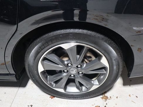 Used 2023 Honda Odyssey Elite image 7