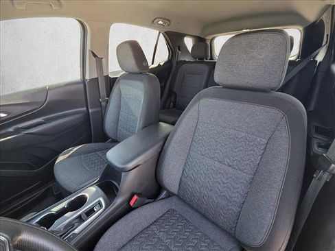 Used 2023 Chevrolet Equinox LT w/ LPO, Floor Liner Package image 15
