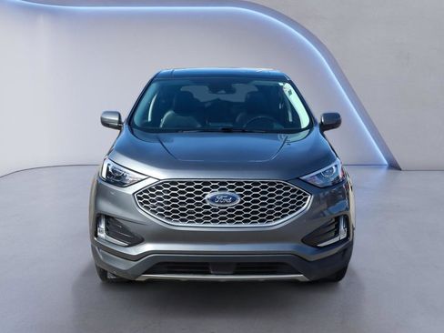 Used 2024 Ford Edge SEL w/ Convenience Package image 9