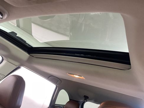 Used 2022 Subaru Outback Touring XT image 26