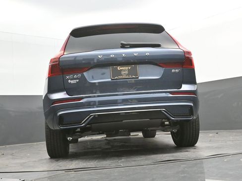 New 2026 Volvo XC60 B5 Plus AWD/4WD image 33