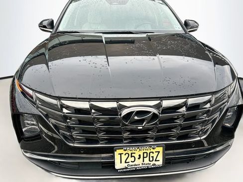 Certified 2022 Hyundai Tucson Limited AWD/4WD image 6