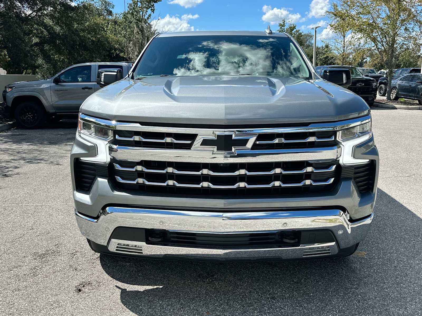 Certified 2024 Chevrolet Silverado 1500 LTZ AWD/4WD image 9
