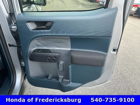 Used 2023 Ford Maverick XL image 13