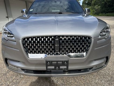 Used 2020 Lincoln Aviator Black Label w/ Dynamic Handling Package AWD/4WD image 9
