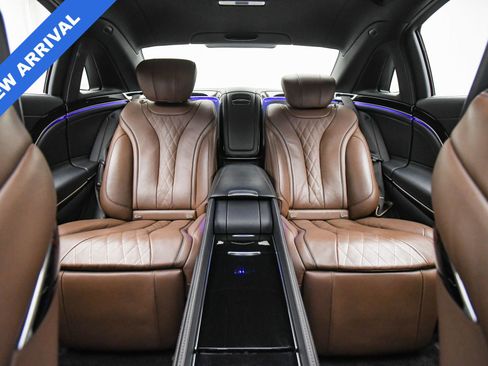 Used 2017 Mercedes-Benz Maybach S 550 4MATIC image 18