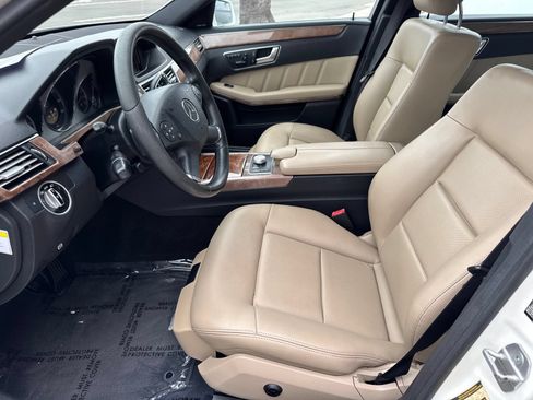 Used 2012 Mercedes-Benz E 350 Sedan image 15
